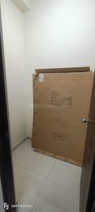 Bedroom Image of 975 Sq.ft 2 BHK Apartment / Flat for sale in Lodha Luxuria Priva, Thane West Thane for Rs. 13500000