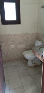 Bathroom Image of 850 Sq.ft 2 BHK Apartment / Flat for sale in Penta Homes, Nabha Zirakpur for Rs. 4150000
