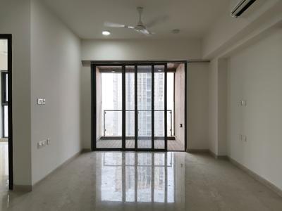 Living Room Image of 1350 Sq.ft 3 BHK Apartment / Flat for sale in Lodha Aura, Sion Mumbai for Rs. 52500000