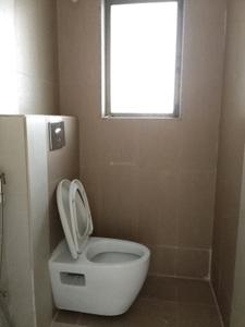 Common Bathroom Image of 1250 Sq.ft 2 BHK Apartment / Flat for sale in Concrete Sai Saakshaat, Kharghar Navi Mumbai for Rs. 18500000