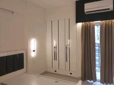 Bedroom Image of 1500 Sq.ft 3 BHK Apartment / Flat for sale in DLF Capital Greens Phase 1 And 2, Karampura New Delhi for Rs. 28800000