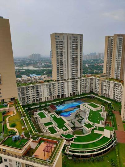 Experion Windchants Main Image 1