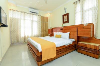 Bedroom Image of 1600 Sq.ft 3 BHK Apartment / Flat for rent in Channi Himmat Jammu for Rs. 35000
