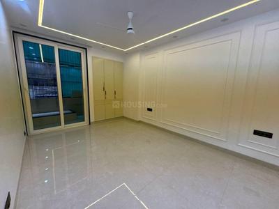 Bedroom Image of 1800 Sq.ft 3 BHK Builder Floor for sale in Gujranwala Town New Delhi for Rs. 35000000