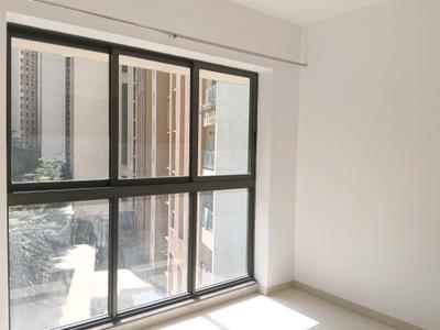 Bedroom Image of 900 Sq.ft 2 BHK Apartment / Flat for rent in Lodha Splendora, Kasarvadavali Thane for Rs. 26000