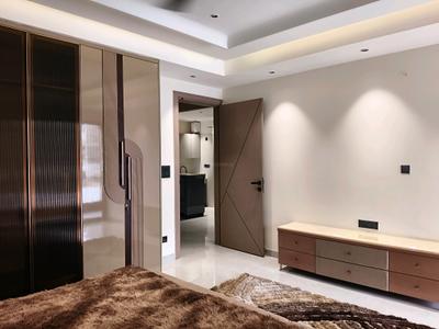 Bedroom Image of 2250 Sq.ft 4 BHK Builder Floor for sale in Mayfield Garden Luxury Floors, Mayfield Garden Gurgaon for Rs. 35000000