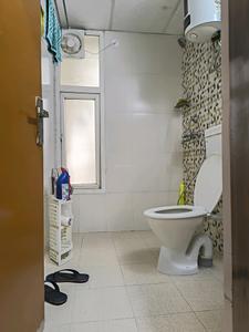 Common Bathroom Image of 1211 Sq.ft 2 BHK Apartment / Flat for sale in Nilaya Greens, Sikrod Ghaziabad for Rs. 8250000