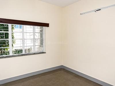 Bedroom Image of 1250 Sq.ft 2 BHK Builder Floor for rent in Dhakuria Kolkata for Rs. 20000