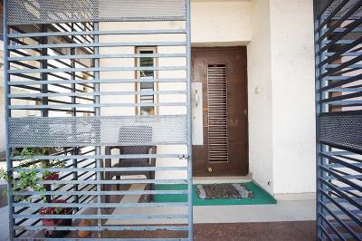 Main Entrance Image of 2702 Sq.ft 5 BHK Independent House for sale in Satellite Ahmedabad for Rs. 22500000