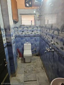 Bathroom Image of 925 Sq.ft 2 BHK Builder Floor for sale in Bhowanipore Kolkata for Rs. 7000000