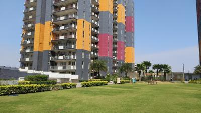 Image of 1000 Sq.ft 2 BHK Apartment / Flat for sale in Dwarkadhish The Cubix, Sector 23, Dharuhera for Rs. 5460000