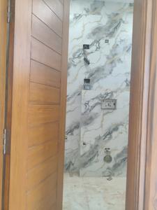 Bedroom One Image of 1305 Sq.ft 3 BHK Builder Floor for sale in Green Field Colony Faridabad for Rs. 15000000