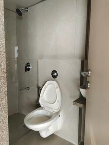 Common Bathroom Image of 689 Sq.ft 2 BHK Apartment / Flat for rent in Gurukrupa Marina Enclave, Malad West Mumbai for Rs. 60000