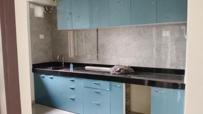 Kitchen Image of 700 Sq.ft 2 BHK Apartment / Flat for sale in Sheth Auris Bliss, Malad West Mumbai for Rs. 21000000