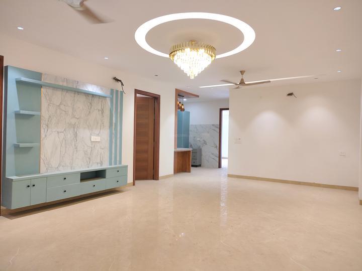 aggarwal associate Main Image 1