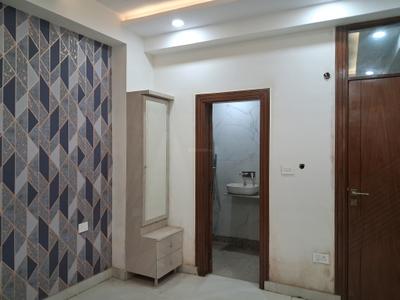 Bedroom Image of 1050 Sq.ft 2 BHK Apartment / Flat for sale in Sector 73 Noida for Rs. 4000000