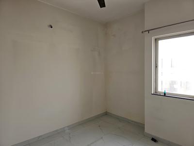 Bedroom Image of 750 Sq.ft 2 BHK Apartment / Flat for rent in VTP Purvanchal, Kesnand Pune for Rs. 19000