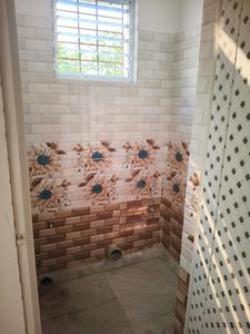 Bathroom Image of 700 Sq.ft 2 BHK Apartment / Flat for sale in Paschim Putiary Kolkata for Rs. 2400000