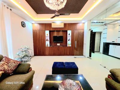 Hall Image of 1975 Sq.ft 3 BHK Apartment / Flat for rent in Rohtas Presidential Tower, Gomti Nagar Lucknow for Rs. 60000