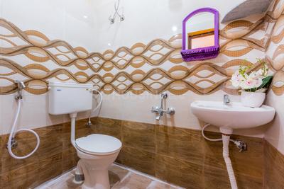 Bathroom Image of HelloWorld Indiranagar in Murugeshpalya, Bengaluru