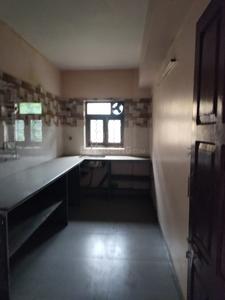 Kitchen Image of 1800 Sq.ft 3 BHK Apartment / Flat for rent in Dum Dum Kolkata for Rs. 32000