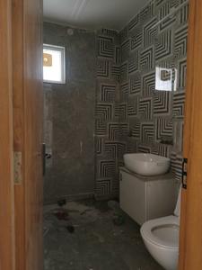 Common Bathroom Image of 2200 Sq.ft 4 BHK Builder Floor for sale in Vasundhara Ghaziabad for Rs. 21500000