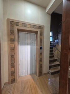 Bedroom Image of 900 Sq.ft 2 BHK Builder Floor for sale in Ramesh Nagar New Delhi for Rs. 15300000