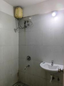 Common Bathroom Image of 774 Sq.ft 1.5 BHK Apartment / Flat for rent in Lodha Casa Rio Gold, Palava Phase 1 Thane for Rs. 15500