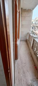 Balcony Image of 850 Sq.ft 3 BHK Builder Floor for sale in Laxmi Nagar New Delhi for Rs. 9000000