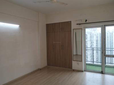 Bedroom Image of 1700 Sq.ft 3 BHK Apartment / Flat for rent in DLF Capital Greens Phase 1 And 2, Karampura New Delhi for Rs. 60000