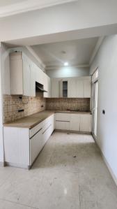 Kitchen Image of 1230 Sq.ft 2.5 BHK Builder Floor for rent in Central Park Flower Valley, Sector 33 Sohna for Rs. 29500