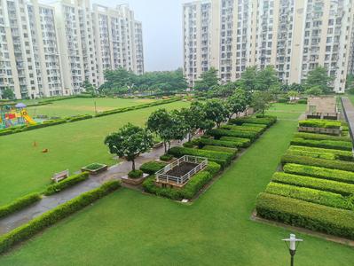 Image of 1400 Sq.ft 3.5 BHK Apartment / Flat for sale in Unitech The Residences, Sector 33, Gurgaon for Rs. 28500000