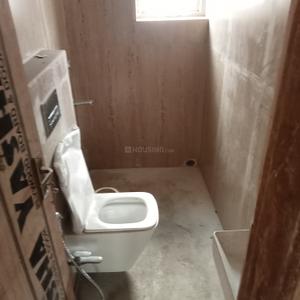 Bathroom Image of 2650 Sq.ft 6 BHK Apartment / Flat for sale in Kalighat Kolkata for Rs. 35000008