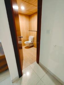 Bathroom Image of 2714 Sq.ft 4 BHK Apartment / Flat for rent in Prestige High Fields, Financial District Hyderabad for Rs. 100000