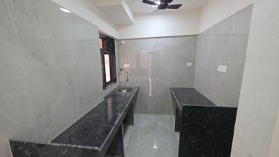 Kitchen Image of 760 Sq.ft 2 BHK Apartment / Flat for rent in Vikhroli East Mumbai for Rs. 50000