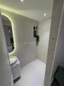 Bathroom Image of 711 Sq.ft 2 BHK Apartment / Flat for sale in Starwing I Stay Tower G, Andheri East Mumbai for Rs. 15000000