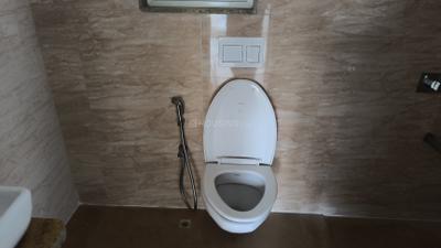 Image of 825 Sq.ft 2 BHK Apartment / Flat for rent in Ekta Tripolis, Goregaon West, Mumbai for Rs. 80000
