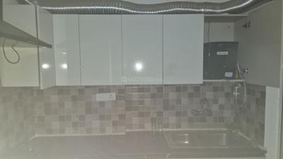 Kitchen Image of 536 Sq.ft 2 BHK Apartment / Flat for rent in Prateek Grand City, Siddharth Vihar Ghaziabad for Rs. 26000