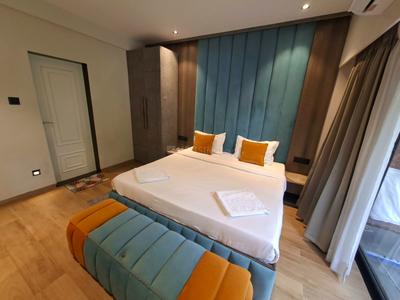 Bedroom Image of 979 Sq.ft 1 BHK Apartment / Flat for sale in Arpora Goa for Rs. 15000000