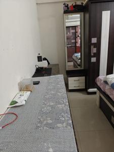 Bedroom Image of 600 Sq.ft 1 BHK Apartment / Flat for rent in Magarpatta Heliconia, Hadapsar Pune for Rs. 29000