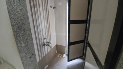 Bathroom Image of 645 Sq.ft 1 BHK Apartment / Flat for rent in Siddhi Sai Arcade, Taloja Navi Mumbai for Rs. 12000