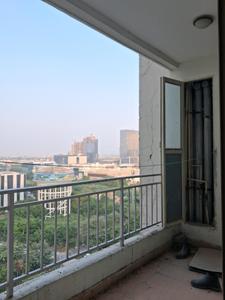 Living Room Image of 2000 Sq.ft 4 BHK Apartment / Flat for sale in Supertech Ecociti, Sector 137 Noida for Rs. 20000000