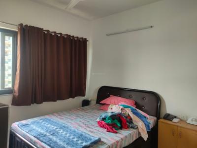 Bedroom Image of 940 Sq.ft 2 BHK Apartment / Flat for sale in Amanora Gold Towers, Hadapsar Pune for Rs. 11500000