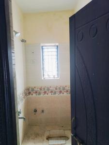 Bathroom Image of 1000 Sq.ft 2 BHK Apartment / Flat for rent in Azamshah Layout Nagpur for Rs. 16500