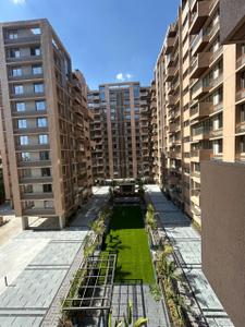 Image of 2259 Sq.ft 3 BHK Apartment / Flat for sale in Arjun Emerald, Nirnay Nagar, Ahmedabad for Rs. 17000000