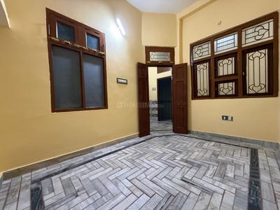 Bedroom Image of 990 Sq.ft 2 BHK Builder Floor for rent in Swaraj Nagar Kanpur for Rs. 7500