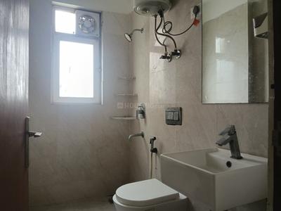 Image of 1955 Sq.ft 3 BHK Apartment / Flat for rent in Sunworld Arista, Sector 168, Noida for Rs. 47000