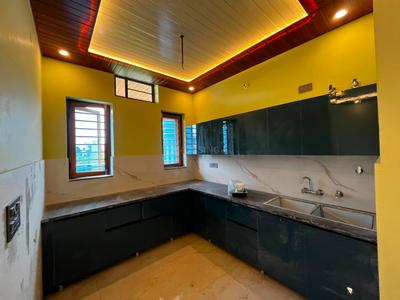 Kitchen Image of 2500 Sq.ft 3 BHK Independent House for sale in Upper Nakronda Dehradun for Rs. 10500000