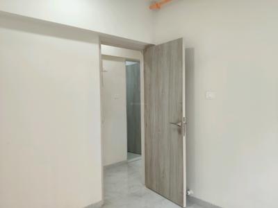 Bedroom Image of 600 Sq.ft 2 BHK Apartment / Flat for rent in Swastik Platinum, Vikhroli East Mumbai for Rs. 53000