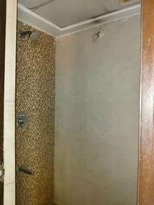 Common Bathroom Image of 918 Sq.ft 2 BHK Apartment / Flat for rent in Lodha Lakeshore Greens, Palava Phase 2 Thane for Rs. 13500